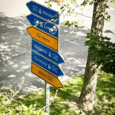 80qm Luxurioese Designerwohnung Im Herzen Bochums Lägenhet *