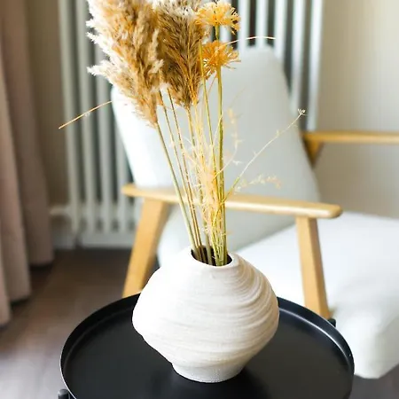80qm Luxurioese Designerwohnung Im Herzen Bochums *