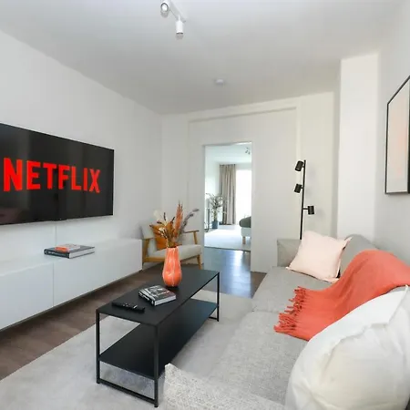 80qm Luxurioese Designerwohnung Im Herzen Bochums Lägenhet Bochum