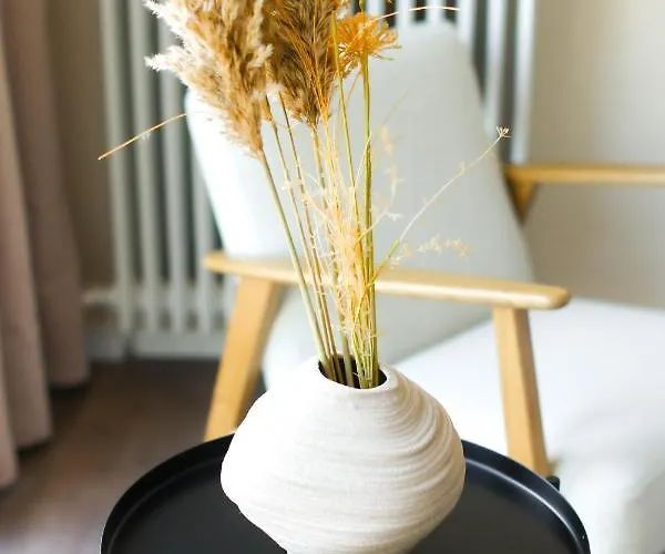 80qm Luxurioese Designerwohnung Im Herzen Bochums *